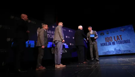 Toruń świętuje 100-lecie hokeja na lodzie