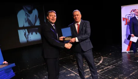 Toruń świętuje 100-lecie hokeja na lodzie