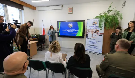 W Zespole Szkół Inżynierii Środowiska otwarto trzecią wirtualną strzelnicę. To kolejny krok miasta w rozwijaniu nowoczesnej edukacji obronnej i proobronnej młodzieży.