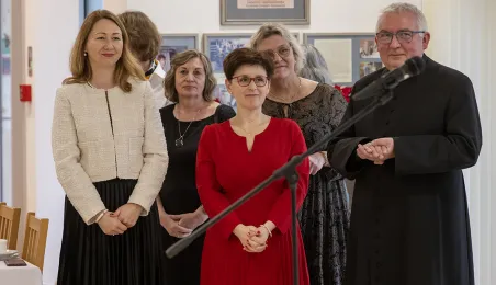 Z życzeniami dla mieszkańców i pracowników Domu Pomocy Społecznej w Toruniu