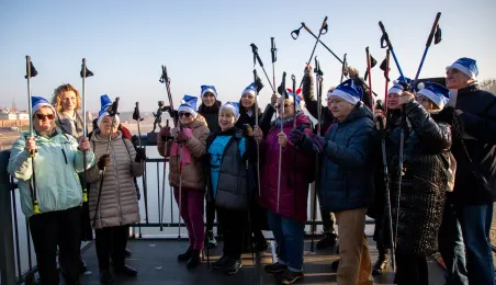 Anielski strażnik ruchu i zdrowia na moście, 19.12.2025