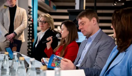 Ferie zimowe 2026: konferencja prasowa