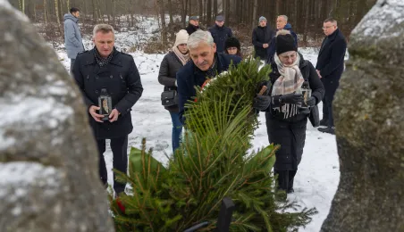 Pamiętamy o ofiarach holokaustu, 27.01.2026, Fot. Mikołaj Kuras dla UMWKP