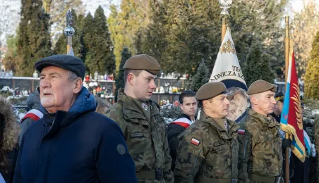  Toruń pamięta o prof. gen. Elżbiecie Zawackiej