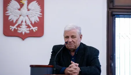 Wręczenie podziękowań Justynie Kardasz i Krzysztofowi Kołowskiemu