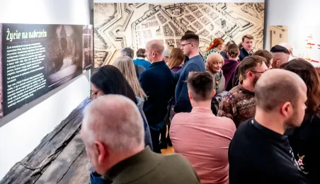 Wernisaż wystawy o zapomnianym nabrzeżu Torunia w Ratuszu Staromiejskim