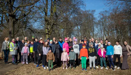 Międzypokoleniowy bieg w Parku Glazja