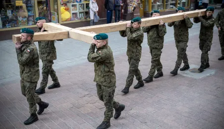 Droga Krzyżowa ulicami Torunia