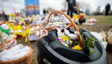 Święconka w kasku – wielkanocna tradycja na dwóch kołach