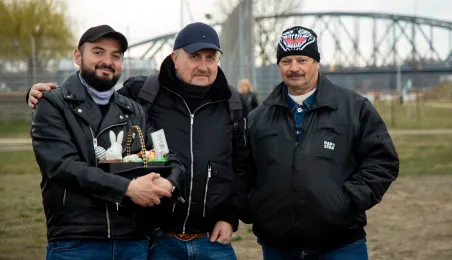 Święconka w kasku – wielkanocna tradycja na dwóch kołach