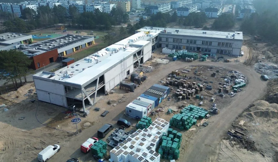 Budowa szkoły podstawowej przy ul. Grasera - stan prac na 12.03.2025 r.