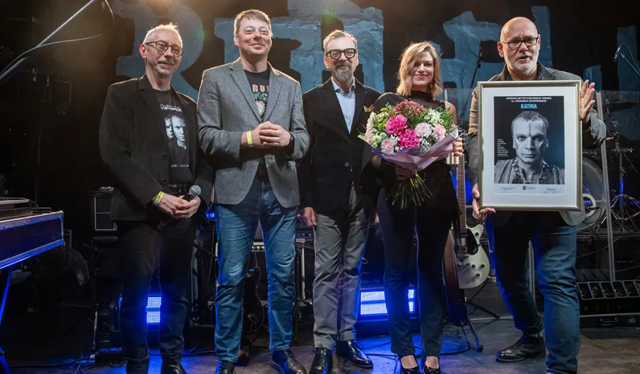 Koncert specjalny pamięci Grzegorza Ciechowskiego w Toruniu i wręczenie Nagrody Artystycznej dla Kathii