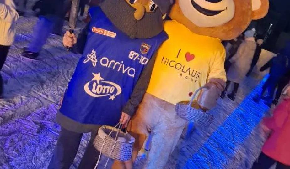 Inauguracja lodowiska sezonowego na Skarpie, 14.12.2025