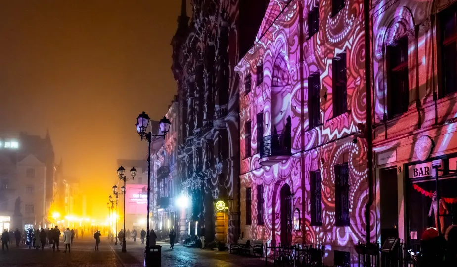 Walentynki 2026 w Toruniu - miłość rozświetliła miasto, 12.02.2026