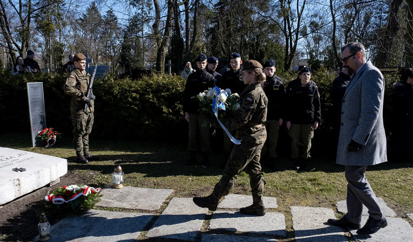 Urodzinowe kwiaty dla gen. Zawackiej, 19.03.2025 r.