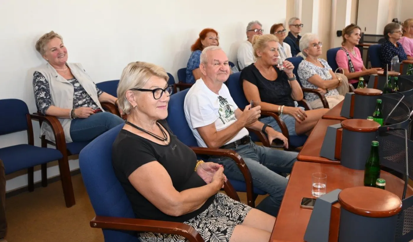„60+ z PTTK” z wizytą w Urzędzie Miasta Torunia