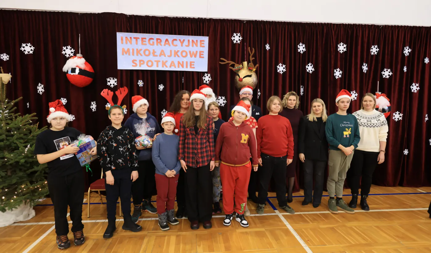 X Integracyjne Spotkanie Mikołajkowe w ZS nr 19, 4.12.2025