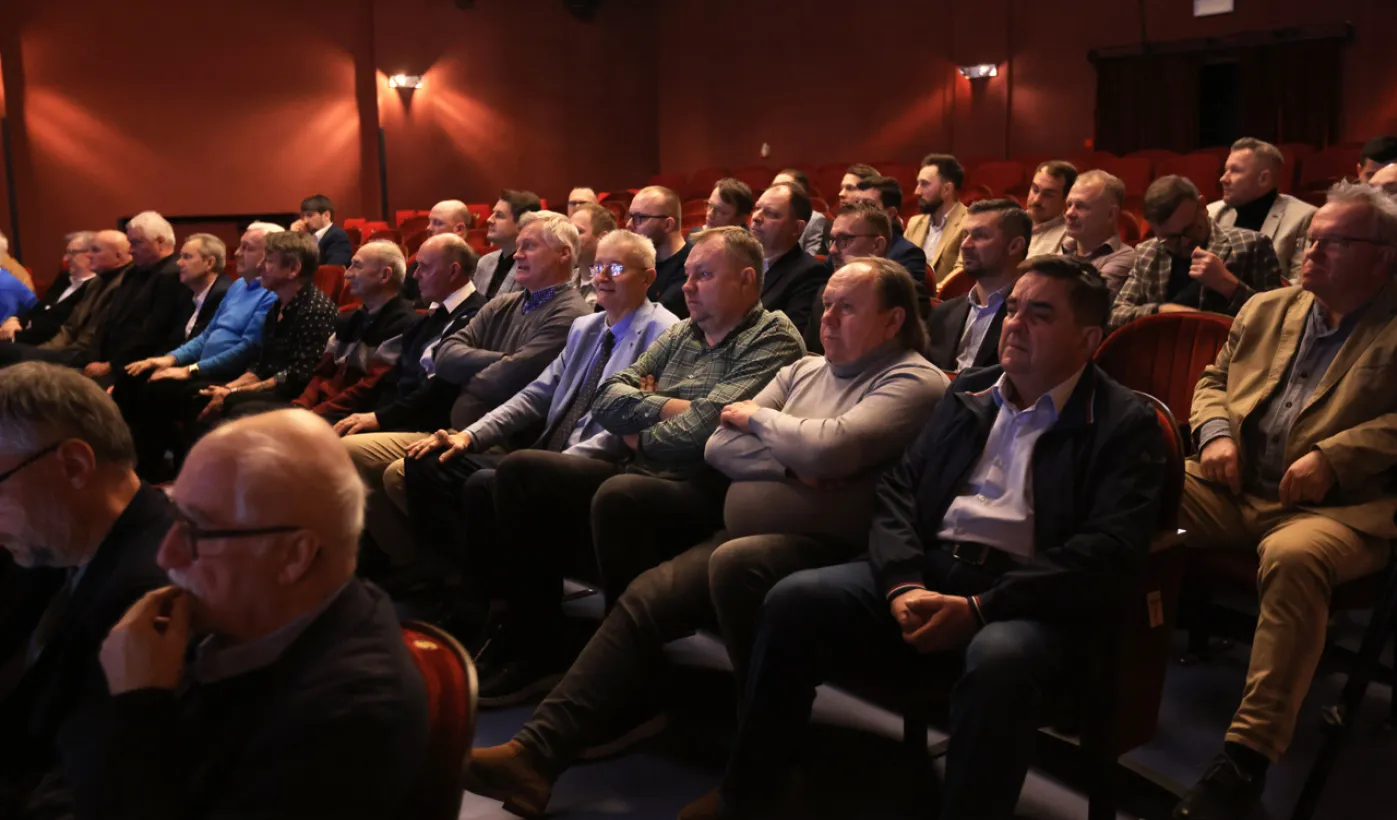 Toruń świętuje 100-lecie hokeja na lodzie