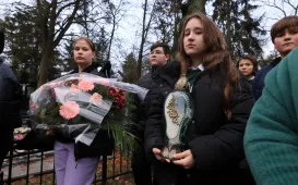 Pamiętamy o Honorowych Obywatelach Miasta: Wandzie Szuman i o. Władysławie Wołoszynie