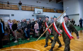 Otwarcie strzelnicy pneumatycznej w Zespole Szkół Samochodowych