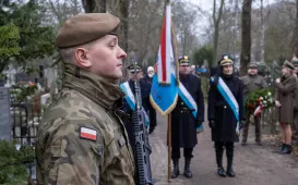105. rocznica powrotu Torunia do wolnej Polski - złożenie kwiatów