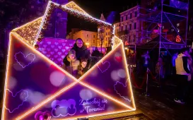 Walentynkowy wieczór w Rynku Staromiejskim