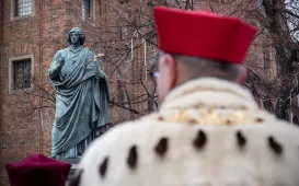Kwiaty w 552. rocznicę urodzin Kopernika