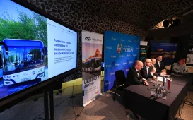 Podpisanie umowy na zakup autobusów elektrycznych