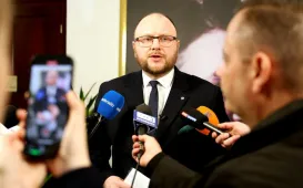 Nadzwyczajna sesja Rady Miasta i poprzedzający ją briefing prasowy