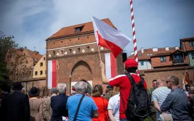 Dzień Flagi w Toruniu