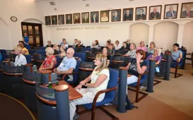 „60+ z PTTK” z wizytą w Urzędzie Miasta Torunia