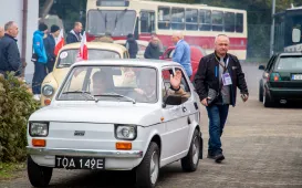 70 lat toruńskiej "Samochodówki", parada