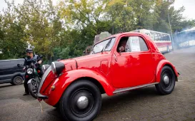 70 lat toruńskiej "Samochodówki", parada