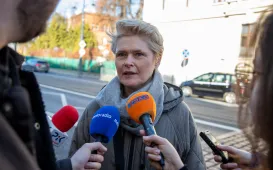 Anioł przy Domu Pizzy i Tapas 