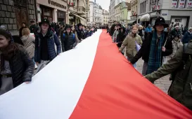 Uroczystości na Rynku Staromiejskim z okazji 107. rocznicy odzyskania niepodległości