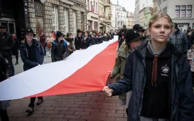 Uroczystości na Rynku Staromiejskim z okazji 107. rocznicy odzyskania niepodległości