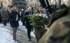  Toruń pamięta o prof. gen. Elżbiecie Zawackiej
