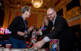 Toruń gra dziś z WOŚP - tradycyjna „Ściskawa” i wizyta w sztabach