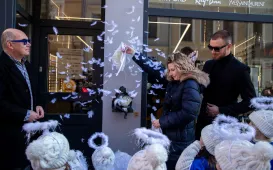 Aniołek prz ul. Szczytej 6 odsłonięty, 2.03.2026