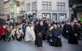 Droga Krzyżowa ulicami Torunia