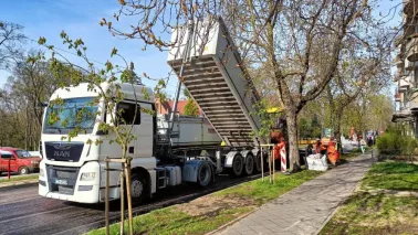 Asfaltowanie na Bydgoskiej