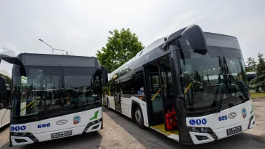  Jedna oferta na "hybrydy"