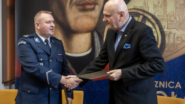 Toruń wspiera miejską policję