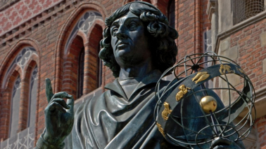 Na zdjęciu: pomnik Mikołaja Kopernika