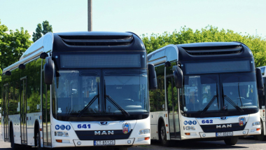 Autobus linii 131 wraca na stałą trasę